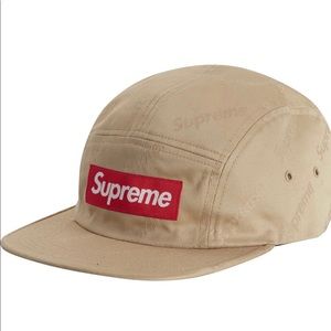 Supreme jacquard twill logo cap